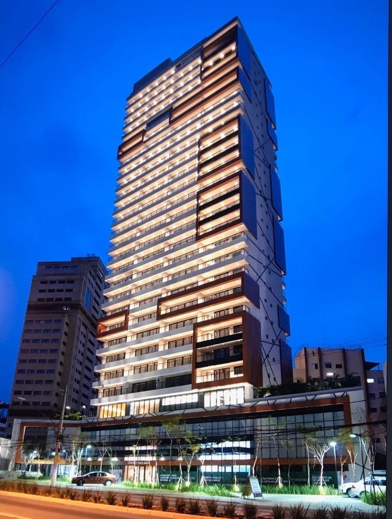 Foto 1 de 8